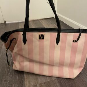 Victoria’s Secret tote